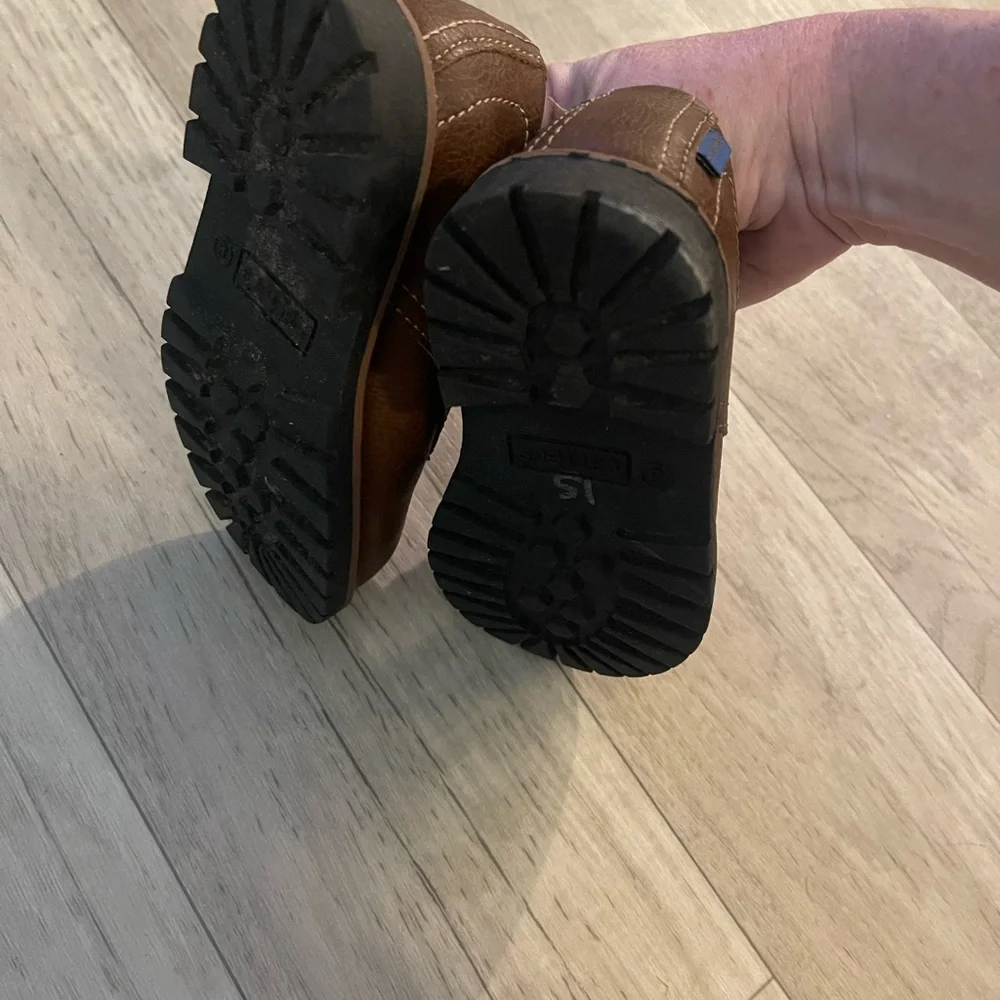 Carters brown dress shoes sz 8 toddler